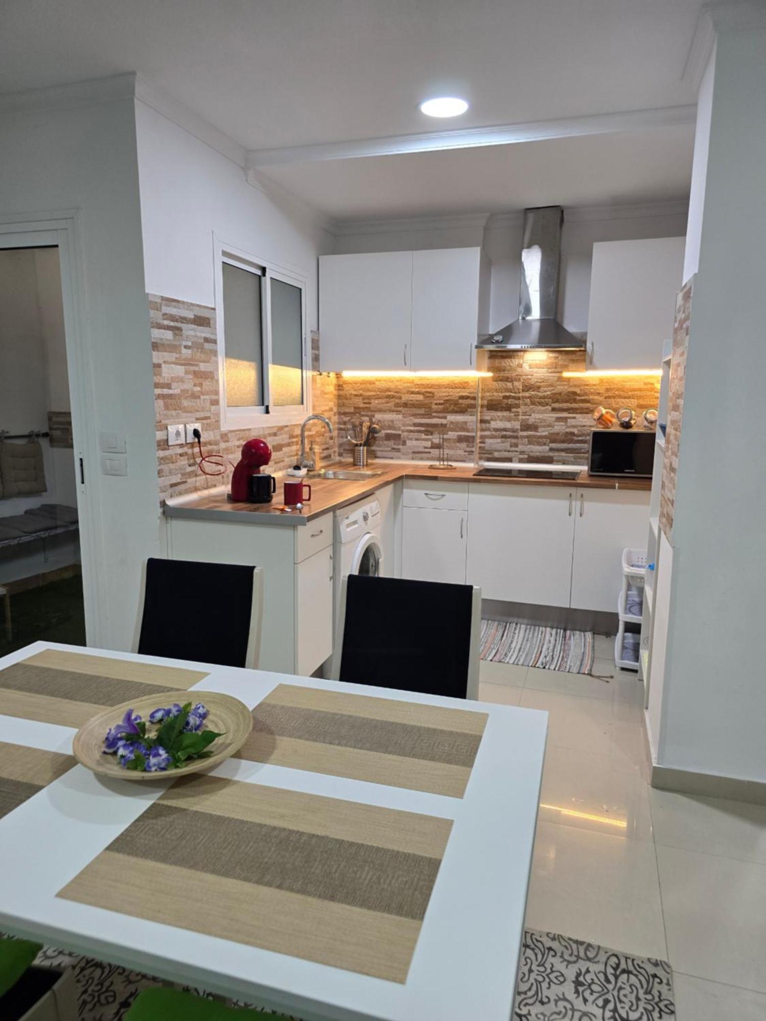 Strelitzia House Appartement *