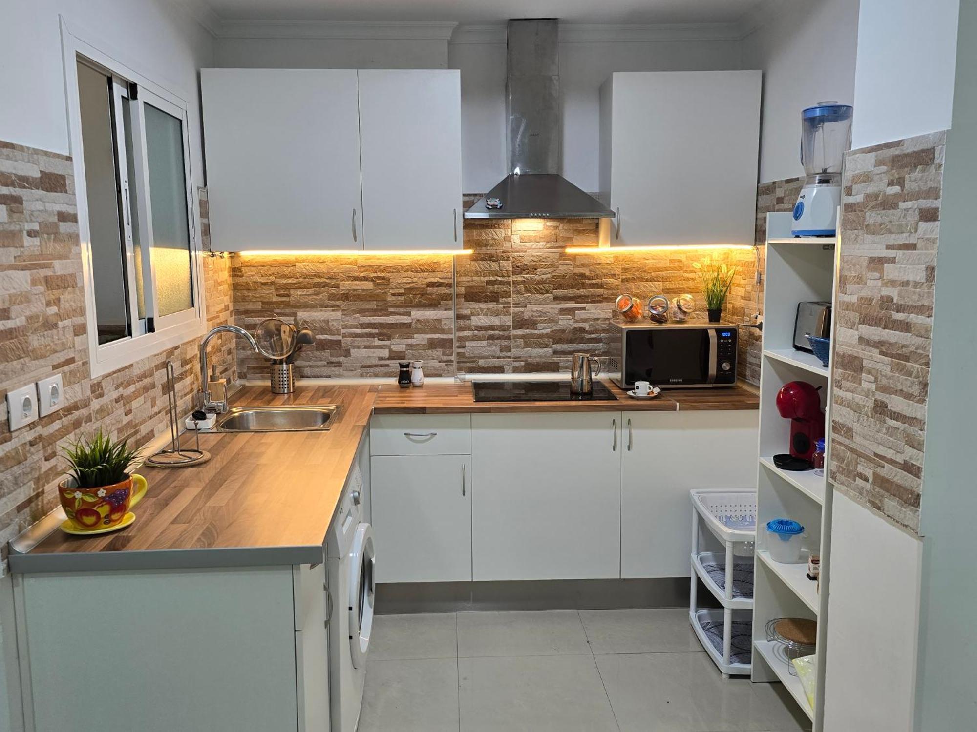 Apartment Strelitzia House